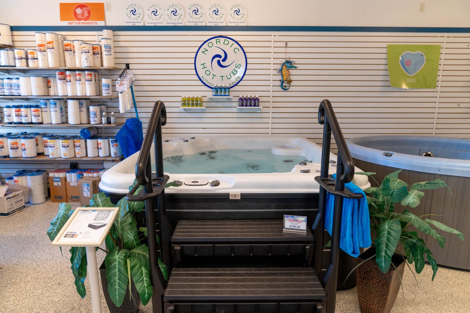 What Are the Best Hot Tubs to Choose in Kalamazoo, MI?